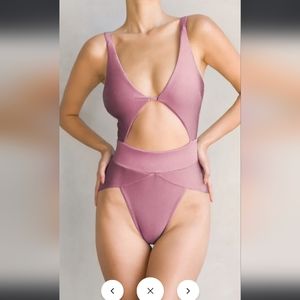 Mbm Aspire Women's One Piece XS Swimsuit Mauve/Lilac